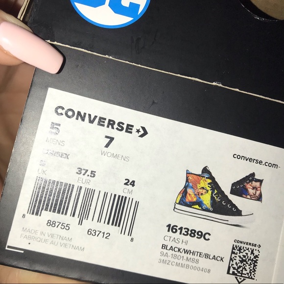 NWB 🤩 CONVERSE X DC SUPERMAN ALLSTAR WOMENS - Picture 5 of 7
